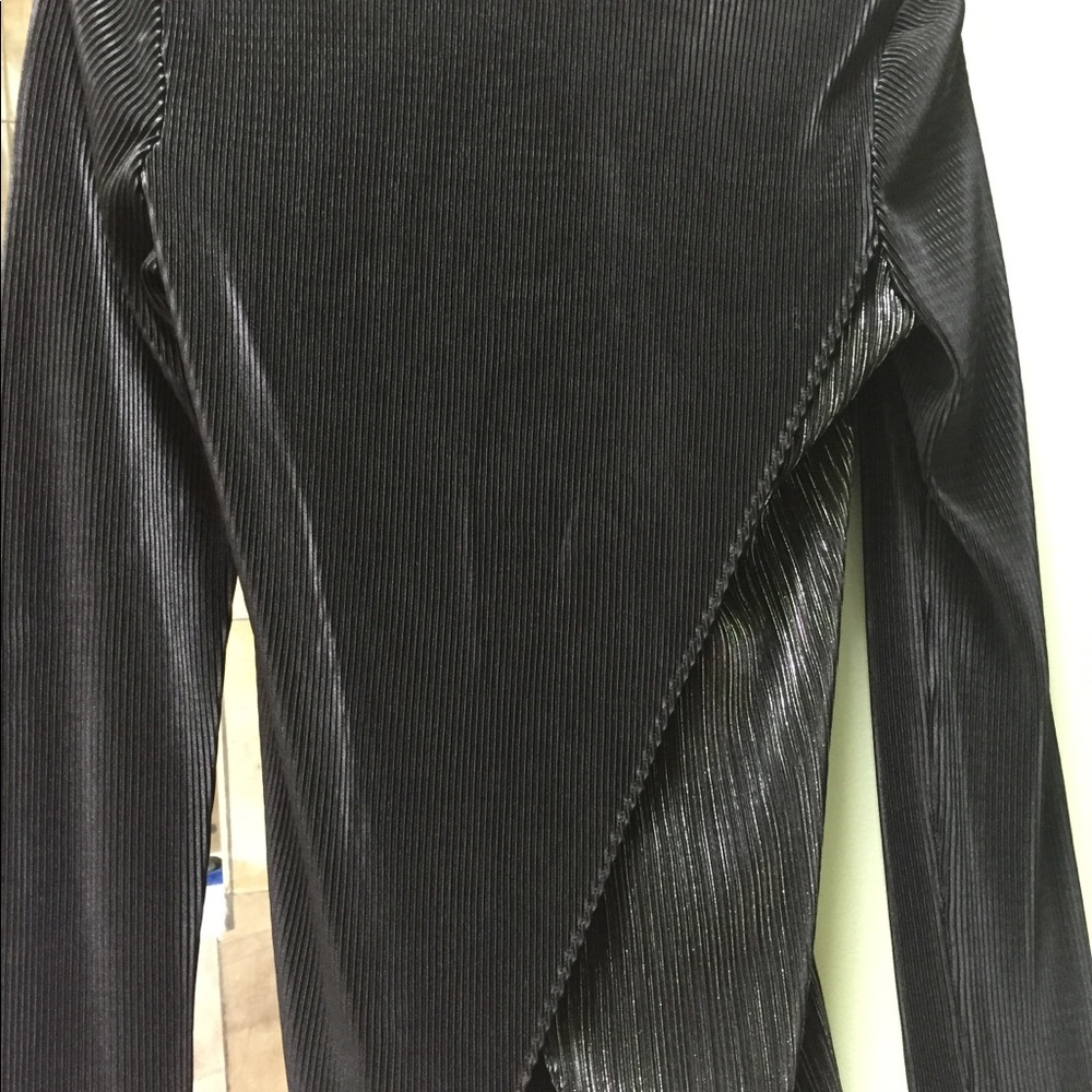 Versatile Top - image 3